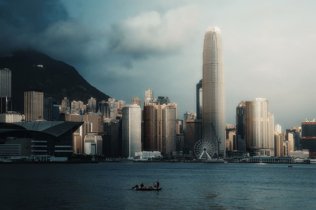 8月中国制造业PMI升至49.4%
